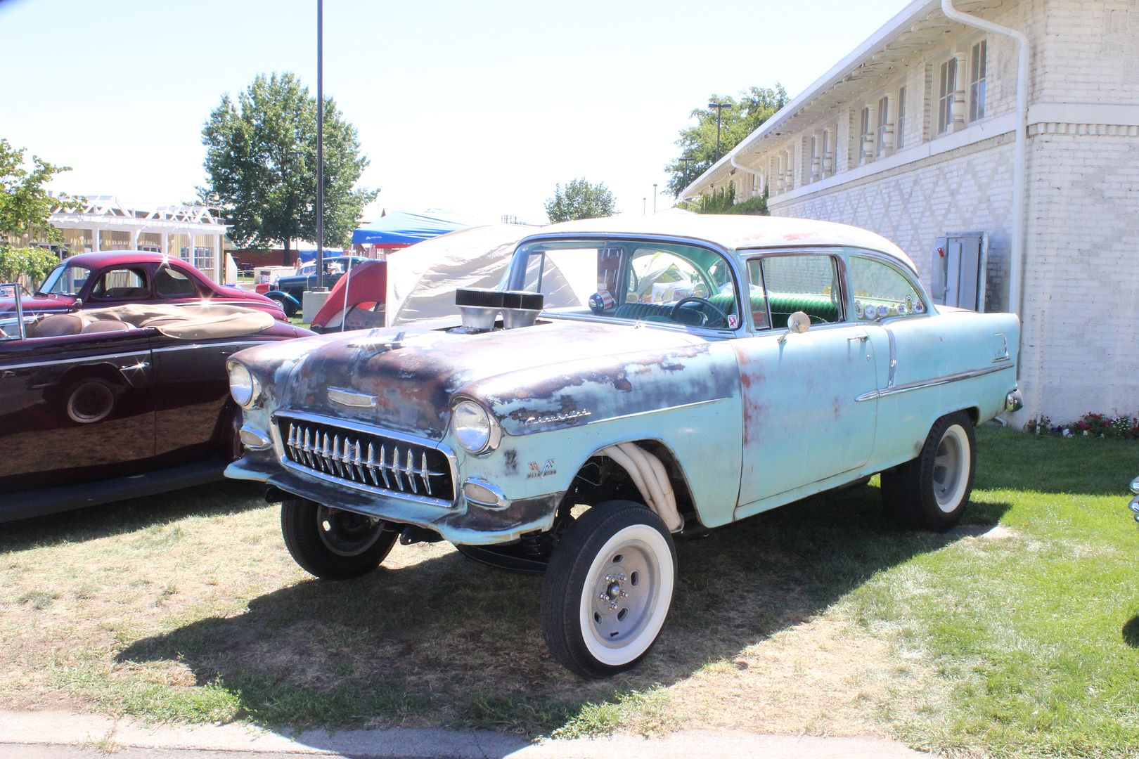 Features - cars at the 2016 Vintiques Northwest | The H.A.M.B.